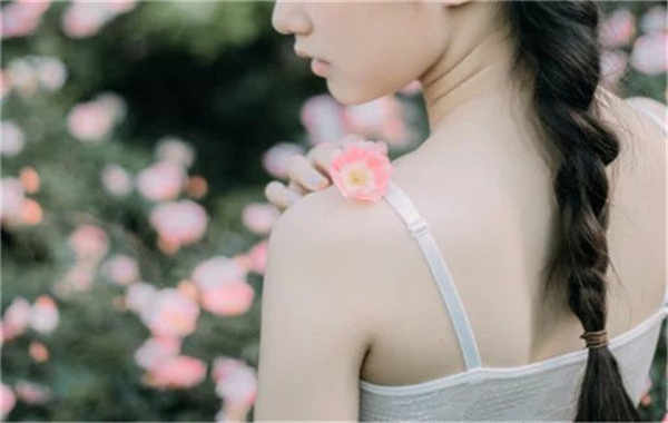 陈场镇香港胎儿多大能鉴定性别(香港抽血验男女预约) 陈场镇香港胎儿多大能鉴定性别(香港抽血验男女预约)